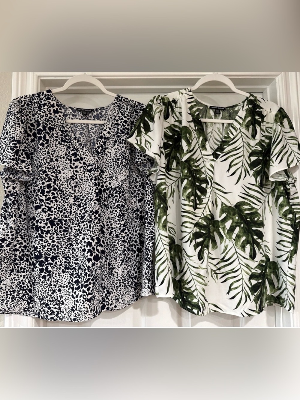 Hilary Radley Womens XL Lot of 2 Short Sleeve Pullover Print Blouses Office NOTE